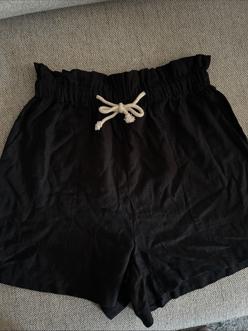 Laundry By Shelli Segal Black High-Waist Paperbag Shorts with Cream Drawstring